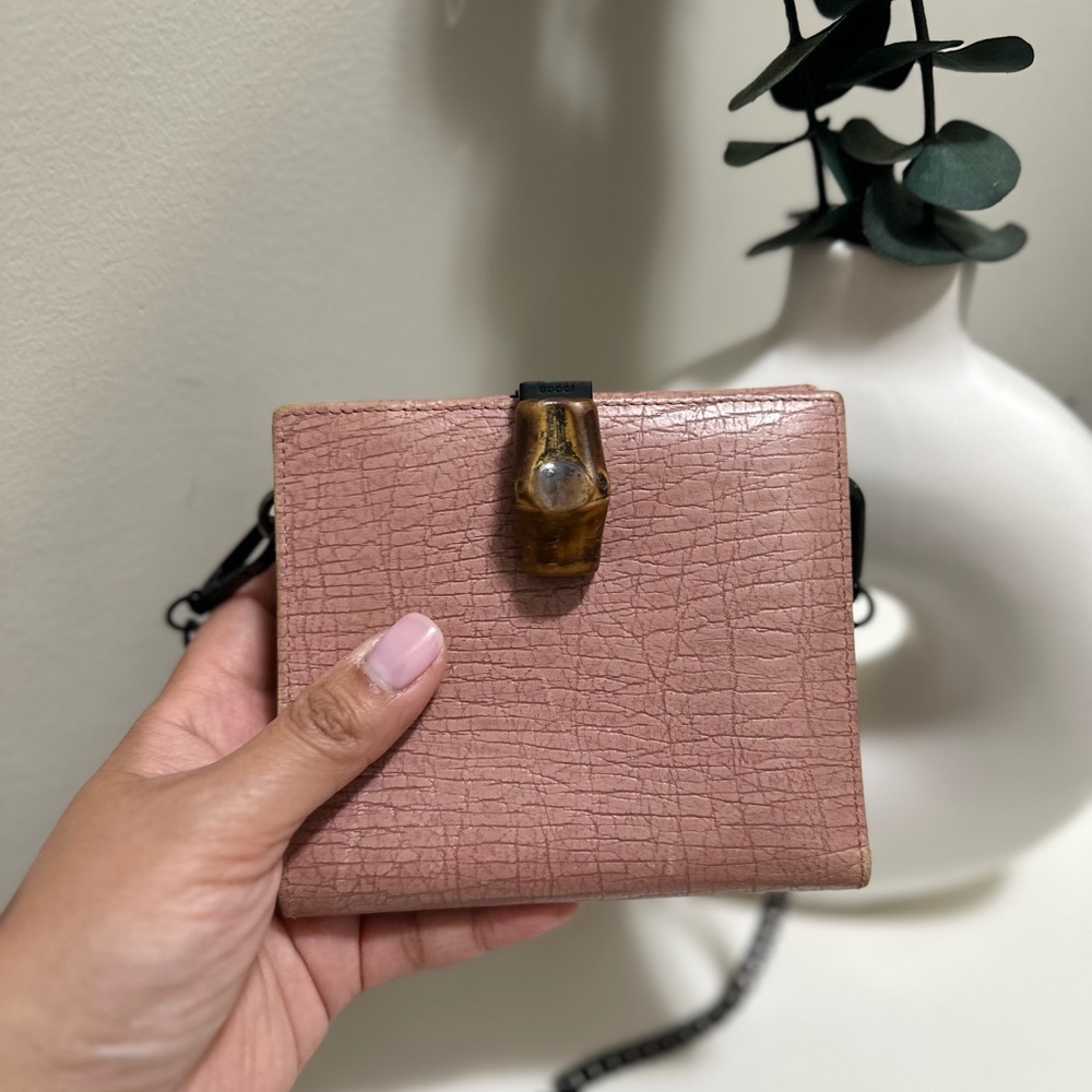 Gucci Pink Textured with Bamboo Clasp